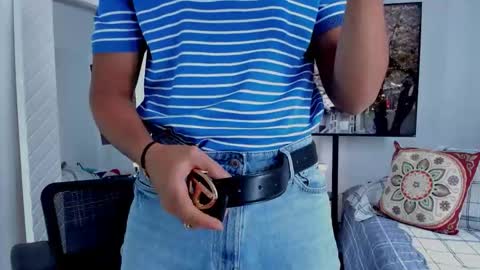 Snapshot of david_johnson372 chatting on March 2026 02:34:01 PM Hey im David that loves to explore and speak their fantasies. Very open talktative and nice. Feel free to chat with me online show from March 2026 02:34:01 PM