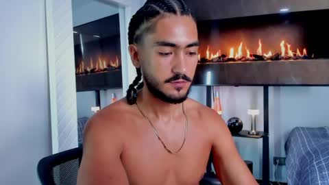 Snapshot of david_johnson372 chatting on June 2026 12:16:01 PM Hey im David that loves to explore and speak their fantasies. Very open talktative and nice. Feel free to chat with me online show from June 2026 12:16:01 PM