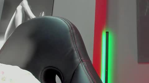 David Jons online show from November 2025 11:48:01 PM