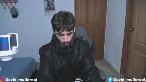 Snapshot of david_muller_ chatting on December 2024 01:25:01 AM David online show from December 2024 01:25:01 AM
