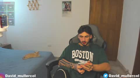 Snapshot of david_muller_ chatting on January 2025 10:46:02 PM David online show from January 2025 10:46:02 PM