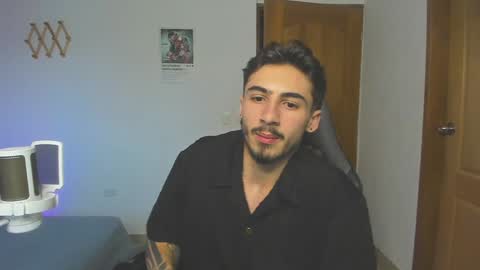 Snapshot of david_muller_ chatting on January 2025 10:55:01 PM David online show from January 2025 10:55:01 PM