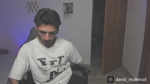 Snapshot of david_muller_ chatting on January 2025 03:15:02 AM David online show from January 2025 03:15:02 AM