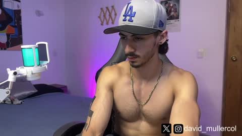 Snapshot of david_muller_ chatting on February 2025 02:40:01 AM David online show from February 2025 02:40:01 AM