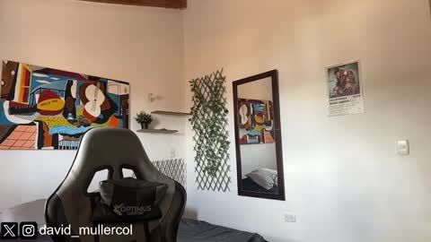 Snapshot of david_muller_ chatting on September 2025 04:10:02 PM David online show from September 2025 04:10:02 PM