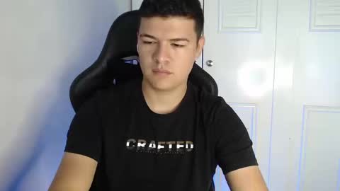 Snapshot of david_smit_ chatting on September 2025 04:40:02 PM david smit online show from September 2025 04:40:02 PM