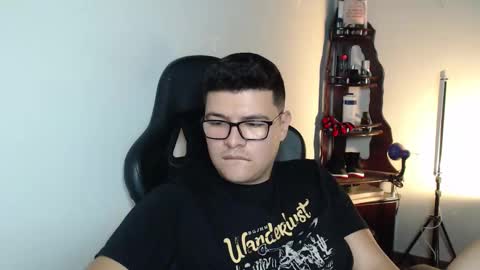 Snapshot of david_smit_ chatting on February 2026 09:27:01 PM david smit online show from February 2026 09:27:01 PM