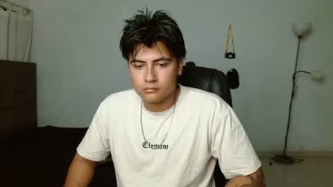 Snapshot of davidbless chatting on July 2026 02:25:01 AM David Bless online show from July 2026 02:25:01 AM