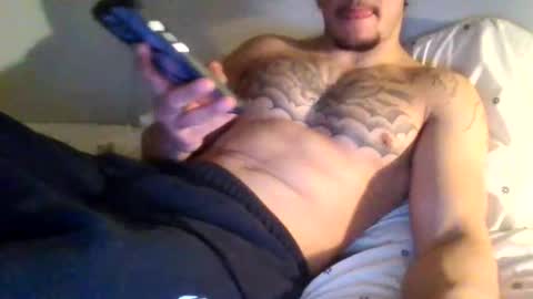 davidfry25 online show from April 2026 04:04:02 AM