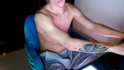 davidsalazar33 online show from November 2025 05:42:01 AM