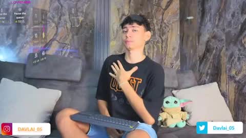 Snapshot of daviid_laid_ chatting on May 2026 12:31:02 PM David online show from May 2026 12:31:02 PM