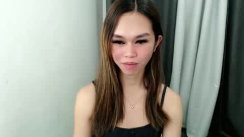 Snapshot of davinascott_03 chatting on October 2025 10:55:02 PM Davina online show from October 2025 10:55:02 PM