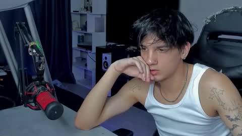 Snapshot of davisross chatting on September 2025 02:44:02 AM davis online show from September 2025 02:44:02 AM