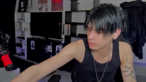 Snapshot of davisross chatting on February 2026 01:00:01 PM davis online show from February 2026 01:00:01 PM