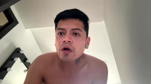 Snapshot of davmacrux chatting on February 2026 09:46:01 PM davmacrux online show from February 2026 09:46:01 PM