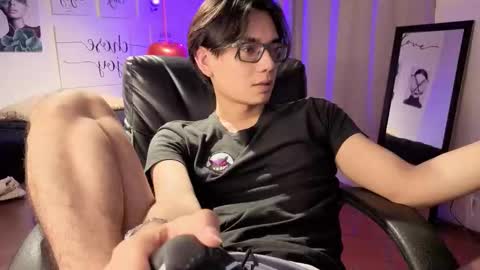 davoxer online show from February 2026 03:36:02 AM