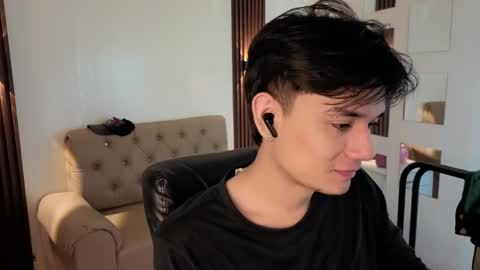 davoxer online show from April 2026 02:29:02 AM