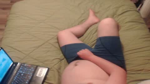 Snapshot of davy_cap chatting on June 2026 05:05:01 AM davy_cap online show from June 2026 05:05:01 AM