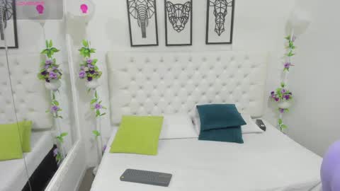 dayhan_santos online show from October 2025 10:56:01 AM