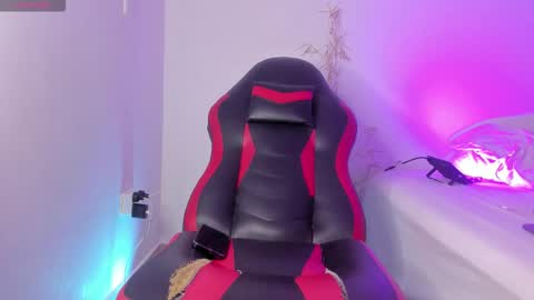 dayner_fox online show from March 2026 04:27:02 AM