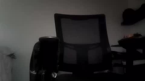 Snapshot of daynnight22 chatting on December 2025 05:40:02 PM daynnight22 online show from December 2025 05:40:02 PM