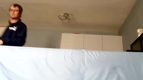 Dazzill online show from January 2025 01:30:01 PM