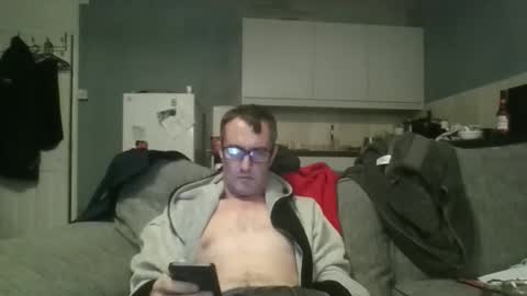 Dazzill online show from November 2025 06:59:02 PM