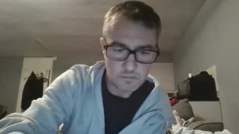 Dazzill online show from November 2025 04:55:01 PM