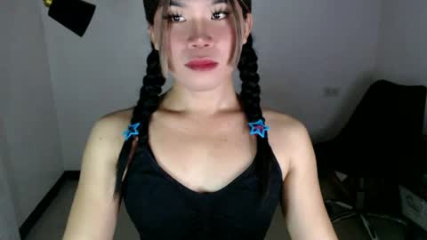 Snapshot of dazzzlingcarol chatting on June 2026 10:15:01 AM dazzzlingcarol online show from June 2026 10:15:01 AM