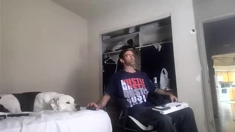 dbfroge online show from October 2025 09:57:02 AM