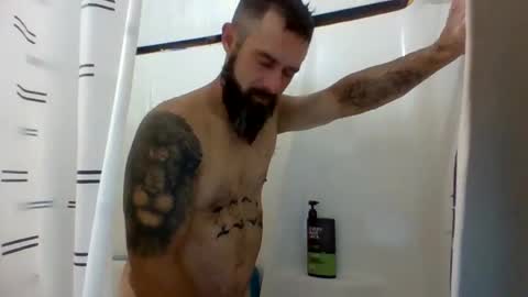 Snapshot of ddady22 chatting on October 2025 11:05:01 PM ddady22 online show from October 2025 11:05:01 PM