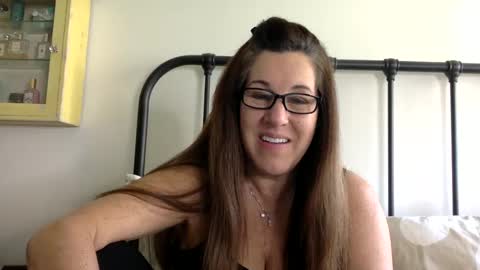 DDMolly online show from December 2024 08:58:01 PM