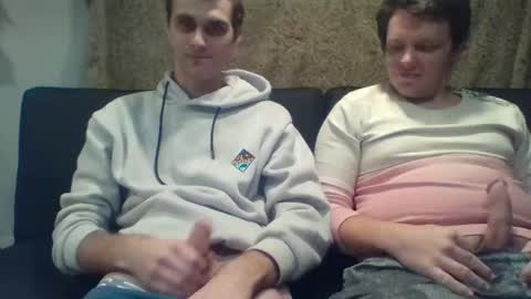 Snapshot of deafguyproud69 chatting on October 2025 02:12:01 AM deafguyproud69 online show from October 2025 02:12:01 AM