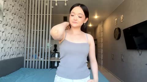 Deanna online show from May 2026 02:33:01 PM
