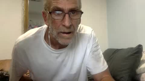 deanofflove221000 online show from February 2026 08:07:01 AM