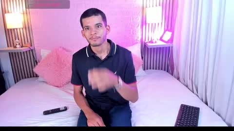 dear_lover1 online show from December 2025 11:19:01 AM