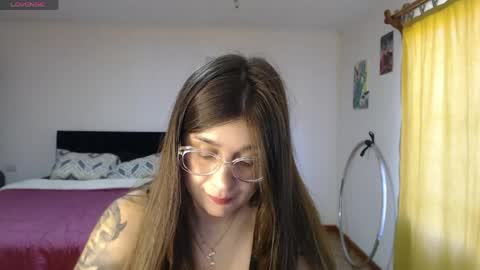 Snapshot of dearlilith6666 chatting on May 2026 03:50:02 PM dearlilith6666 online show from May 2026 03:50:02 PM