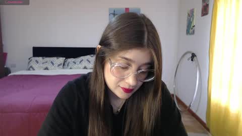 Snapshot of dearlilith6666 chatting on May 2026 03:39:01 PM dearlilith6666 online show from May 2026 03:39:01 PM