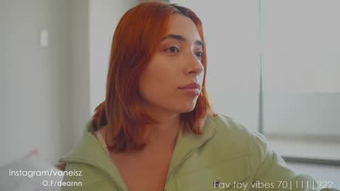 Snapshot of dearnina chatting on January 2025 07:27:02 PM NINA   30OFF online show from January 2025 07:27:02 PM