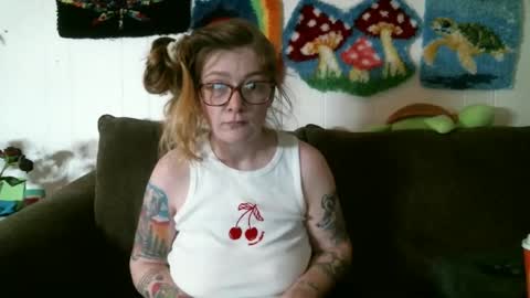 DEBBIE online show from April 2026 06:17:01 PM