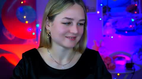 Snapshot of deboralarson chatting on October 2025 04:15:01 AM Debora online show from October 2025 04:15:01 AM