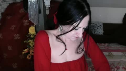 DebraMilf online show from April 2026 02:00:01 AM