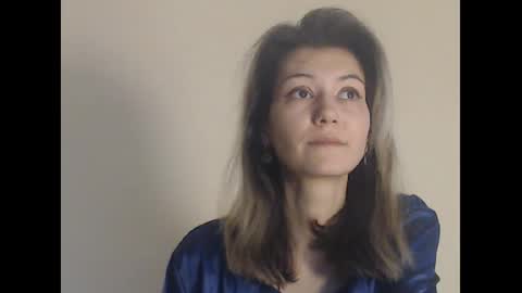 Deelightfull online show from December 2024 09:10:01 AM