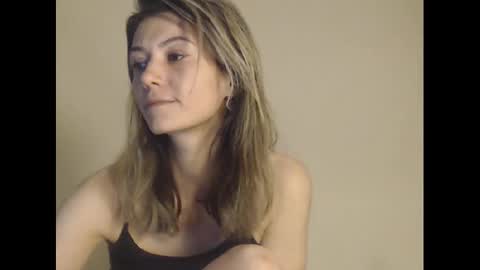 Deelightfull online show from February 2025 06:45:02 PM