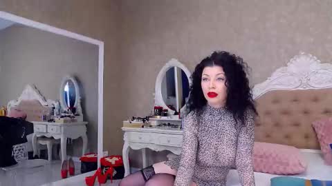 Snapshot of deenajay chatting on May 2026 05:12:02 AM DeenaJay online show from May 2026 05:12:02 AM