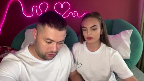 deeplookscouple online show from September 2025 11:12:01 AM