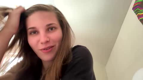 deepthroatqueen33 online show from January 2026 07:17:01 PM