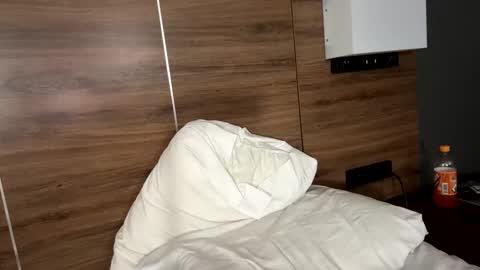 deepthroatqueen33 online show from January 2026 11:42:01 PM