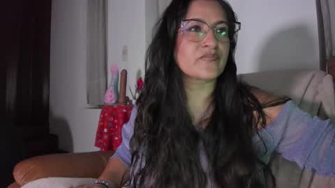 Andre  online show from November 2025 03:29:02 AM