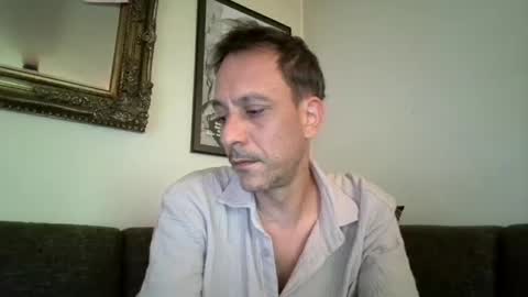 Snapshot of degrandis chatting on May 2026 08:43:02 AM Luka Magic online show from May 2026 08:43:02 AM